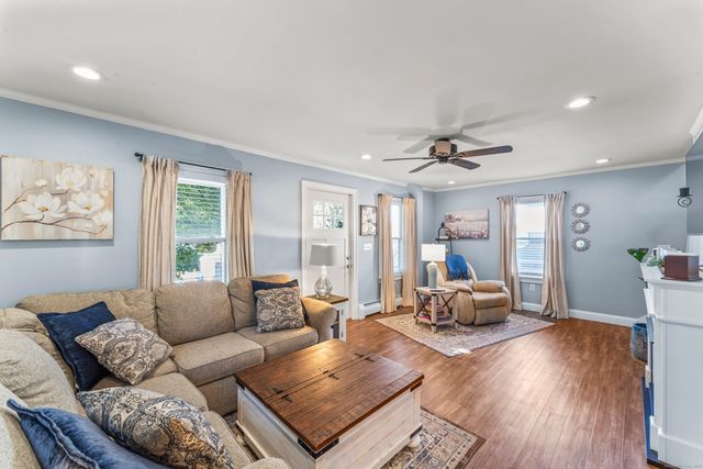 461 East Main Street, Thomaston, CT 06787