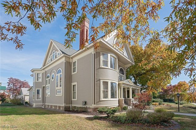 316 Fifth Street, Marietta, OH 45750