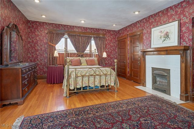 316 Fifth Street, Marietta, OH 45750