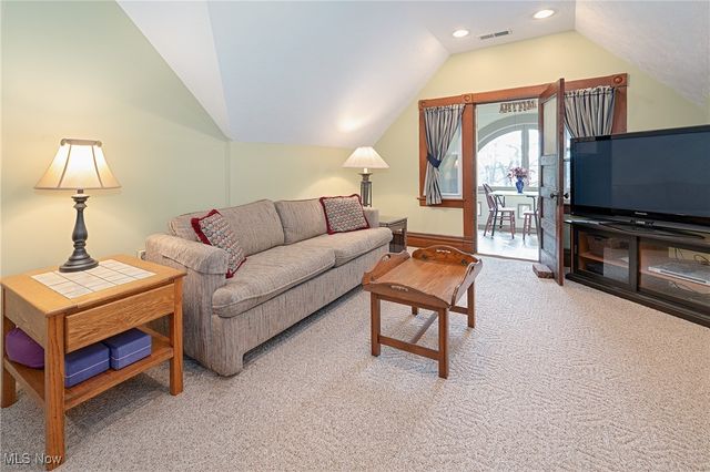 316 Fifth Street, Marietta, OH 45750