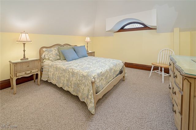 316 Fifth Street, Marietta, OH 45750