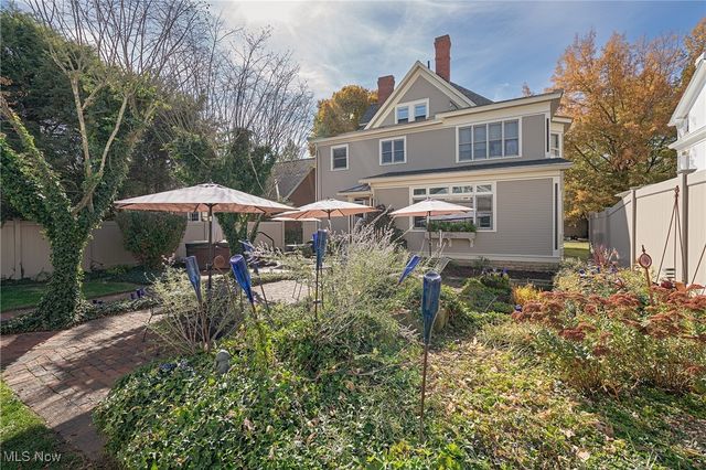 316 Fifth Street, Marietta, OH 45750