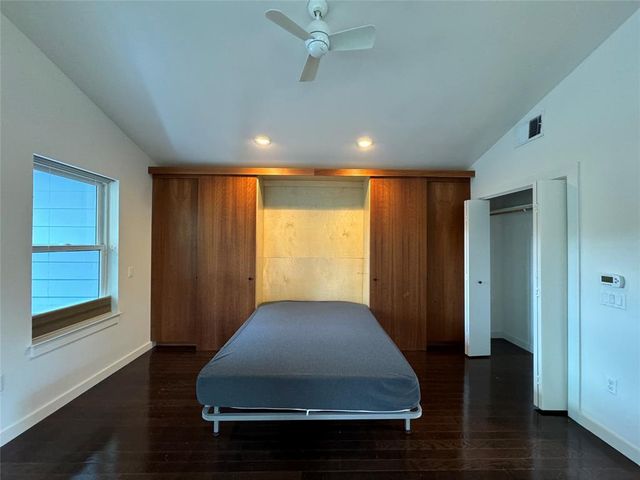 1208 E 2nd ST B, Austin, TX 78702