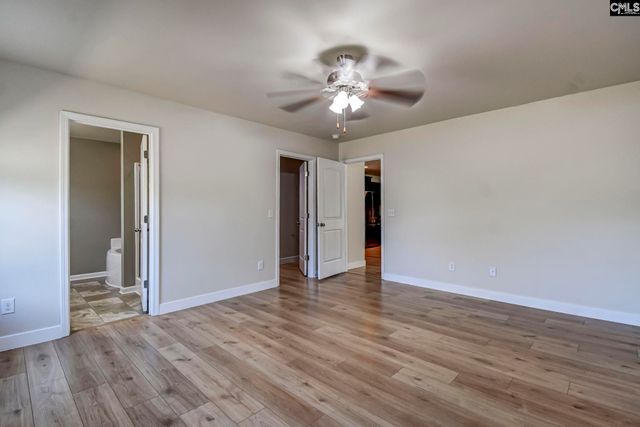 325 Harvester Loop, Hopkins, SC 29061