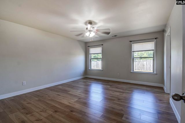 325 Harvester Loop, Hopkins, SC 29061