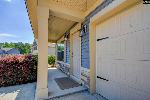 325 Harvester Loop, Hopkins, SC 29061