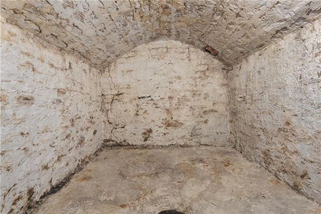 1101 Myrtle Avenue, St Joseph, MO 64505