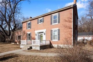 1101 Myrtle Avenue, St Joseph, MO 64505