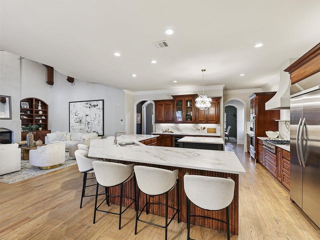 4258 Indian Creek Lane, Frisco, TX 75033