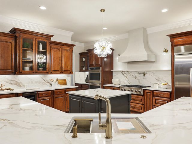 4258 Indian Creek Lane, Frisco, TX 75033