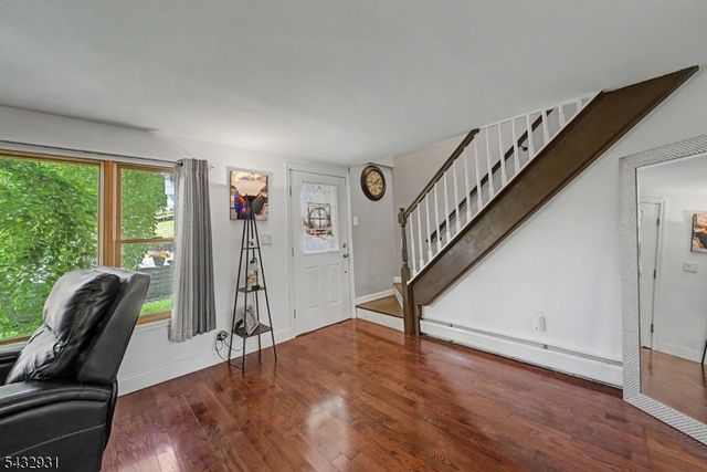 10 S Parkway, Jefferson Twp., NJ 07885