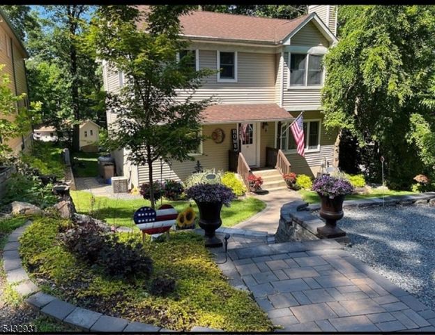 10 S Parkway, Jefferson Twp., NJ 07885