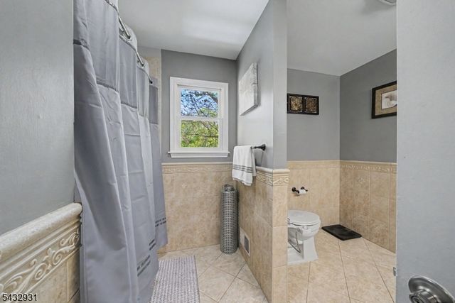 10 S Parkway, Jefferson Twp., NJ 07885