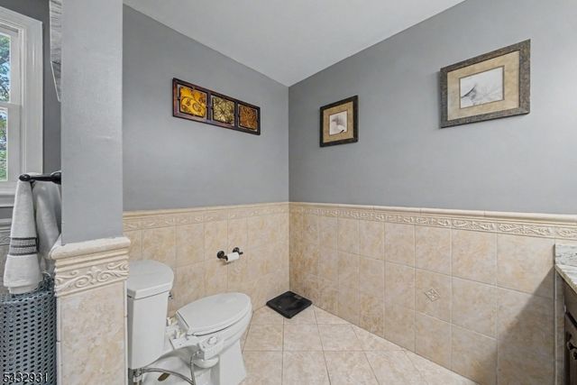 10 S Parkway, Jefferson Twp., NJ 07885