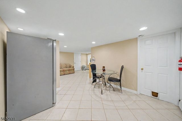 10 S Parkway, Jefferson Twp., NJ 07885