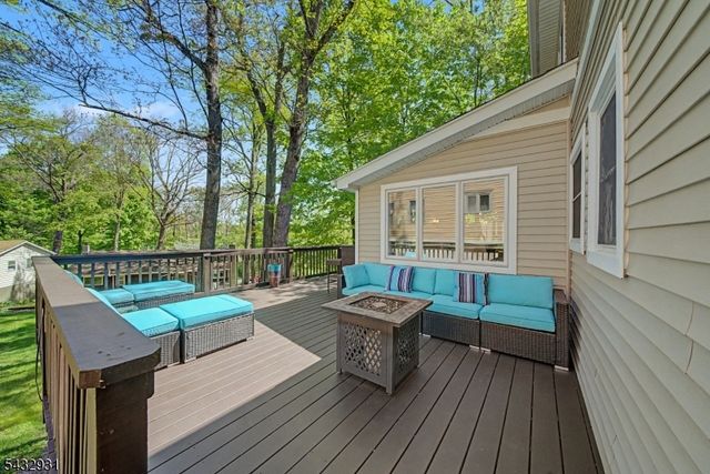 10 S Parkway, Jefferson Twp., NJ 07885