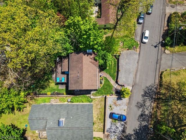 10 S Parkway, Jefferson Twp., NJ 07885