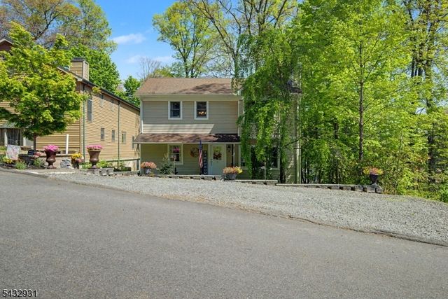 10 S Parkway, Jefferson Twp., NJ 07885