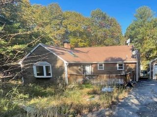 48 Grove, Plympton, MA 02367