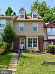 18028 OLDE PORT LN, Triangle, VA 22172