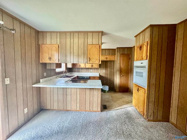 215 Crimson Hill Road, Gaylesville, AL 35973