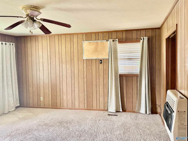 215 Crimson Hill Road, Gaylesville, AL 35973