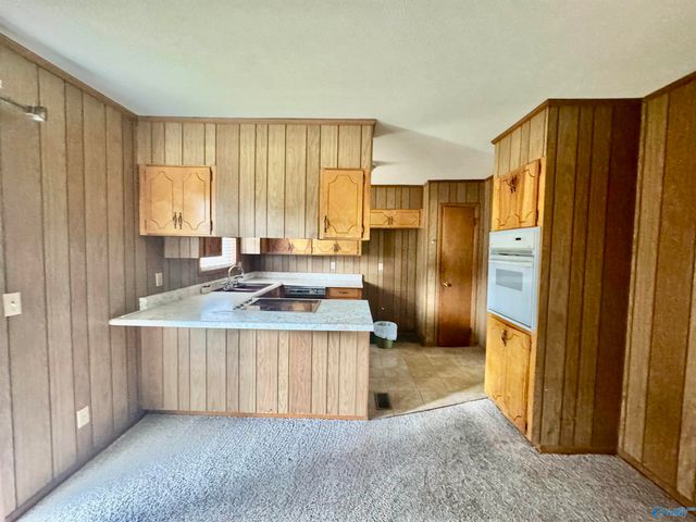 215 Crimson Hill Road, Gaylesville, AL 35973