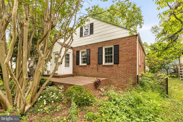 4847 BAYARD BLVD, Bethesda, MD 20816