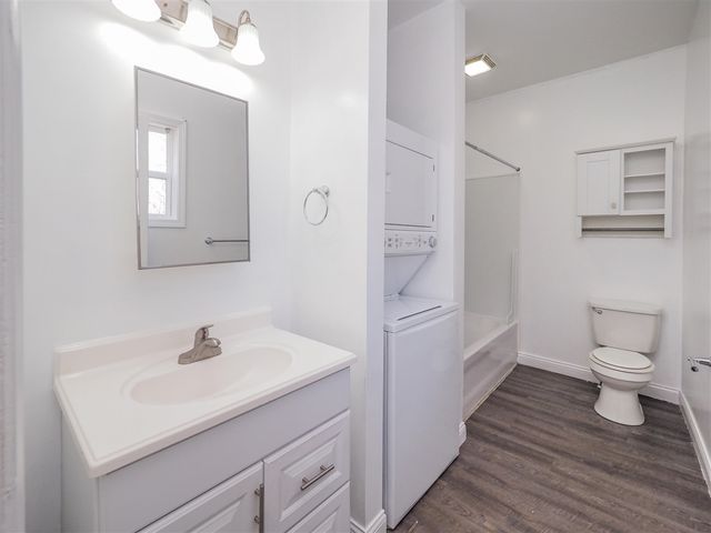 719 Millard Court, Kalamazoo, MI 49001