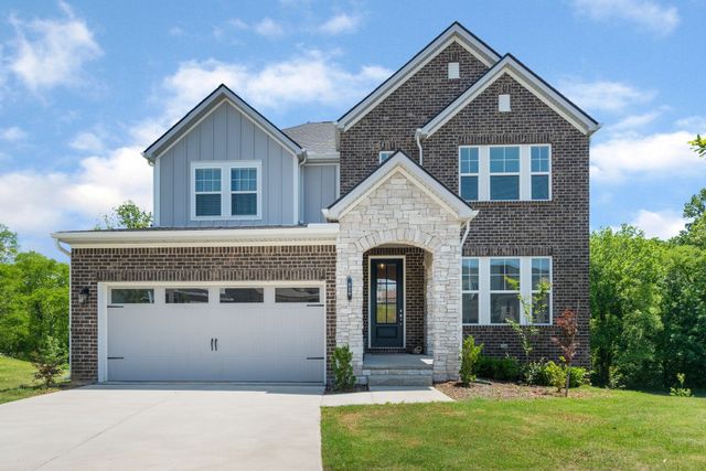 520 Stinson Ct, White House, TN 37188