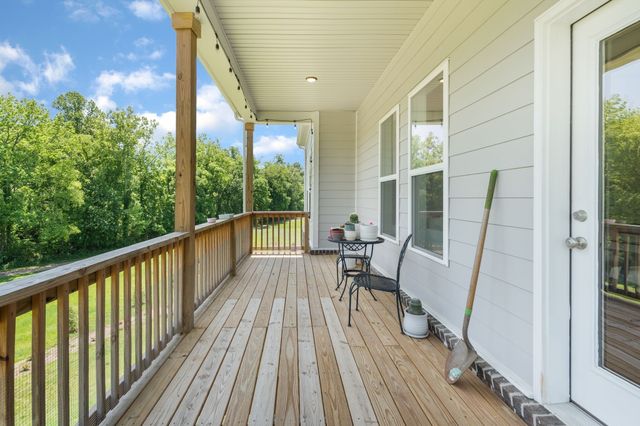 520 Stinson Ct, White House, TN 37188