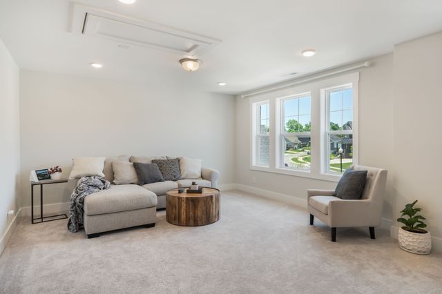 520 Stinson Ct, White House, TN 37188