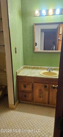 1338 Fernwood Drive, Jackson, MS 39213