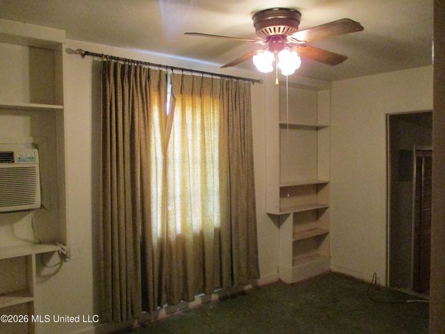1338 Fernwood Drive, Jackson, MS 39213