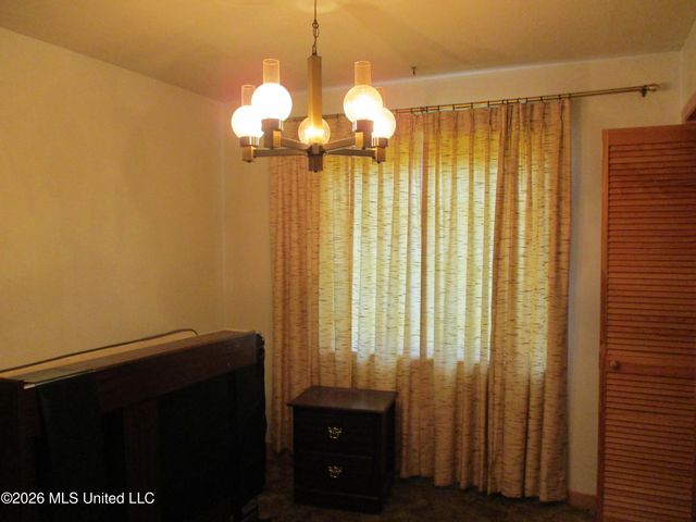 1338 Fernwood Drive, Jackson, MS 39213