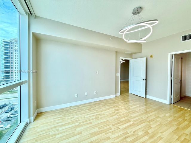 1945 S Ocean Dr 710, Hallandale Beach, FL 33009