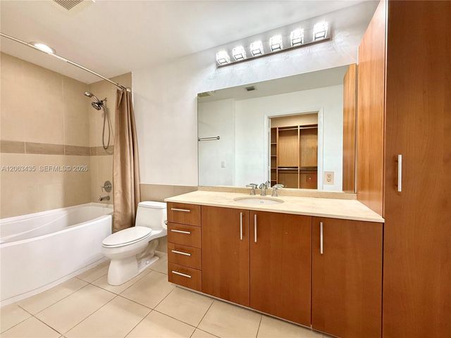 1945 S Ocean Dr 710, Hallandale Beach, FL 33009