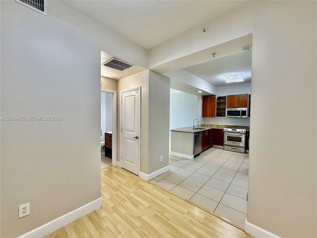 1945 S Ocean Dr 710, Hallandale Beach, FL 33009