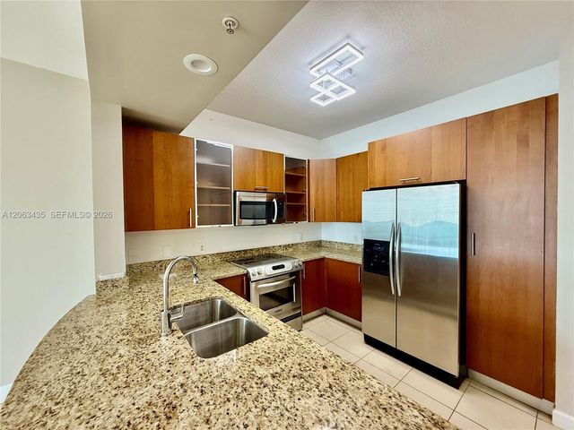 1945 S Ocean Dr 710, Hallandale Beach, FL 33009