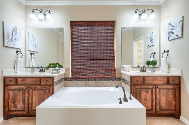 9650 Amberwoods Lane, Frisco, TX 75035