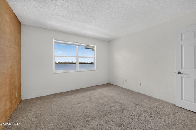 118 S Halifax Ave Apt 404, Daytona Beach, FL 32118