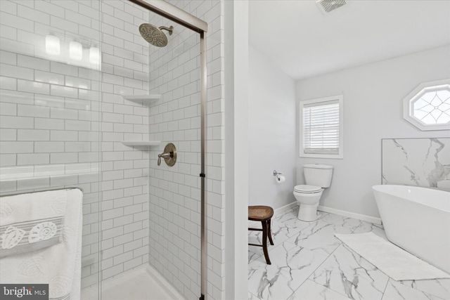 1077 SCENIC VIEW DR, Schwenksville, PA 19473