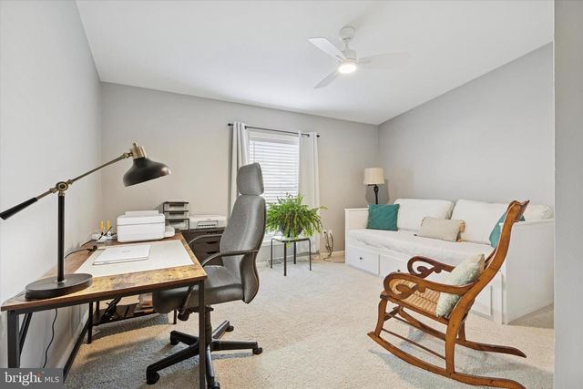 1077 SCENIC VIEW DR, Schwenksville, PA 19473