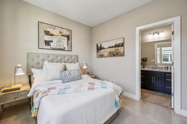 21 Tidal Way, San Mateo, CA 94401