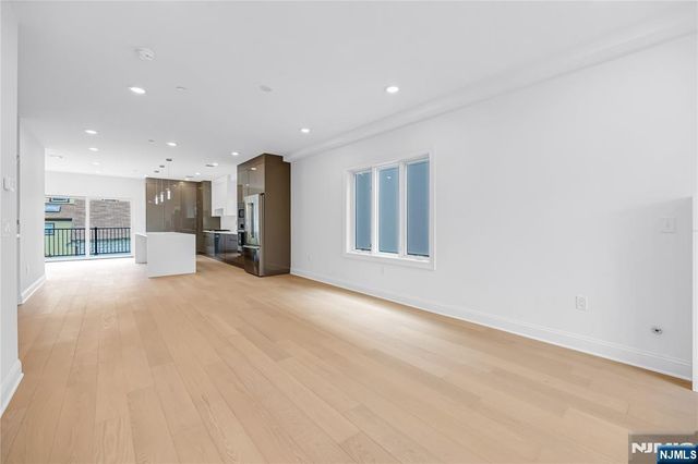 49 Lincoln Avenue, Cliffside Park, NJ 07010