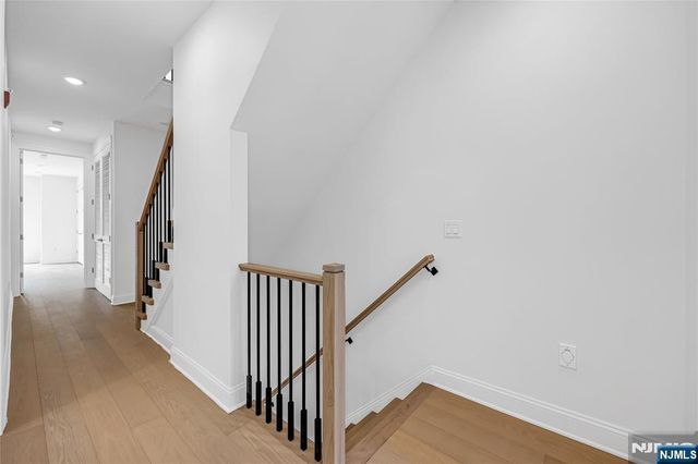 49 Lincoln Avenue, Cliffside Park, NJ 07010