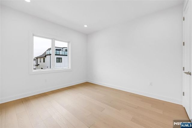 49 Lincoln Avenue, Cliffside Park, NJ 07010