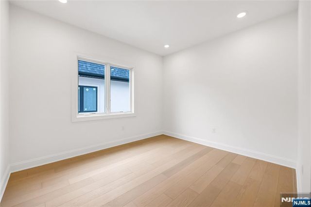 49 Lincoln Avenue, Cliffside Park, NJ 07010