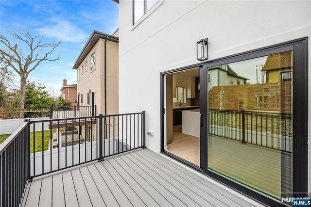 49 Lincoln Avenue, Cliffside Park, NJ 07010