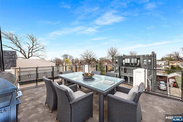 49 Lincoln Avenue, Cliffside Park, NJ 07010